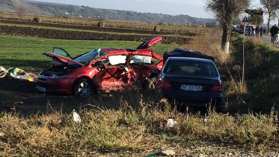 ACCIDENT MORTAL la Neamţ: O femeie a decedat, alte şapte persoane sunt grav rănite FOTO