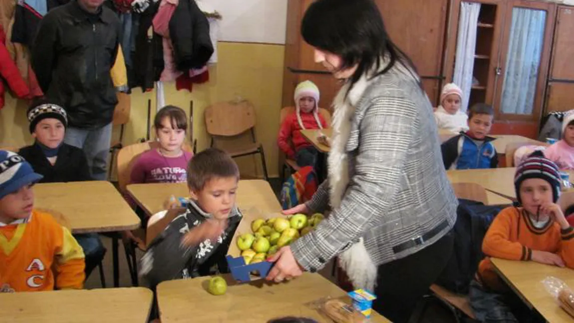 Guvernul schimbă programul 