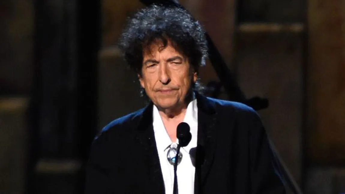 Bob Dylan a şters de pe site-ul său oficial singura referire la Premiul Nobel pentru Literatură pe care l-a câştigat