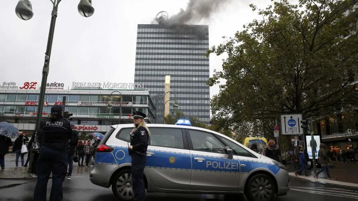 Berlin: Incendiu în centrul comercial Europa
