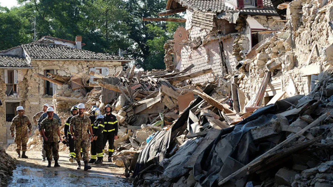 Un român din Italia a murit după ce şi-a petrecut noaptea dormind în maşină într-o regiune lovită de cutremure