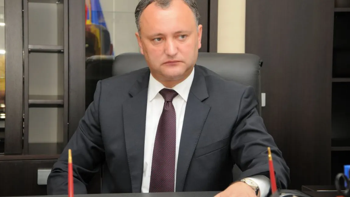 ALEGERI REPUBLICA MOLDOVA. Candidatul comuniştilor, Igor Dodon, promite că elimină Bacalaureatul