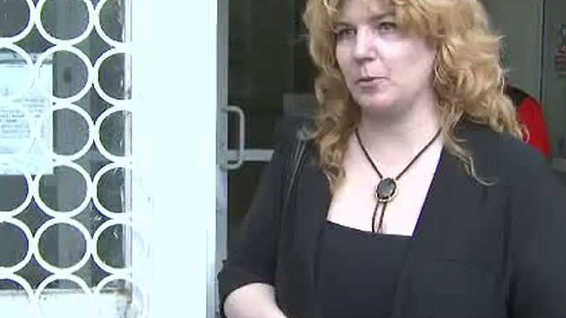 Fiica lui Adrian Păunescu, un nou proces pentru moştenirea lăsată de poet. Ea cere daune de 100.000 de la o editură