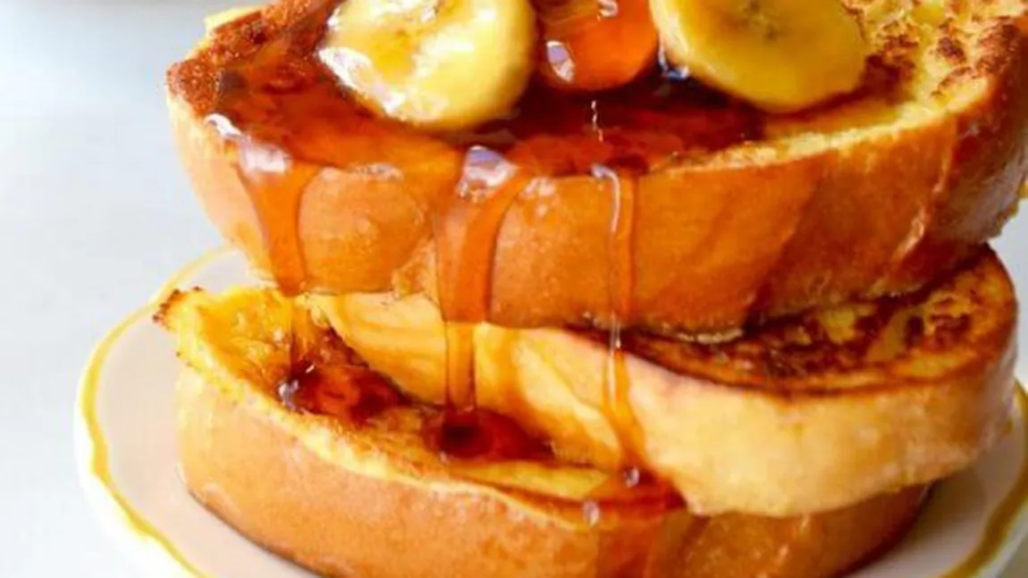 Desertul zilei: Frigănele cu banane caramelizate