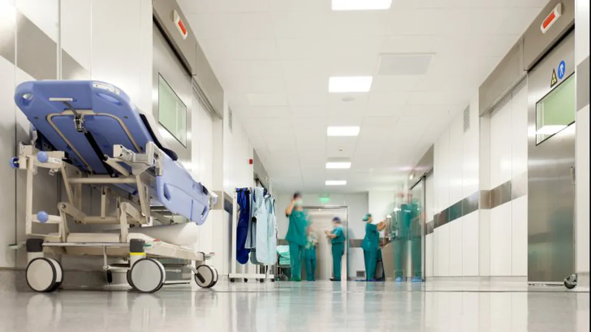 Foştii manageri de spitale, Bogdan Păltineanu şi Dan Straja, condamnaţi la câte 3 ani de închisoare pentru luare de mită