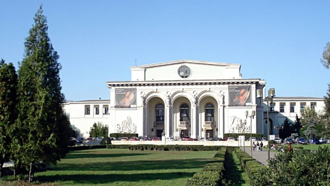 Guvernul a decis REÎNFIINŢAREA Teatrului Naţional de Operetă şi Musical 