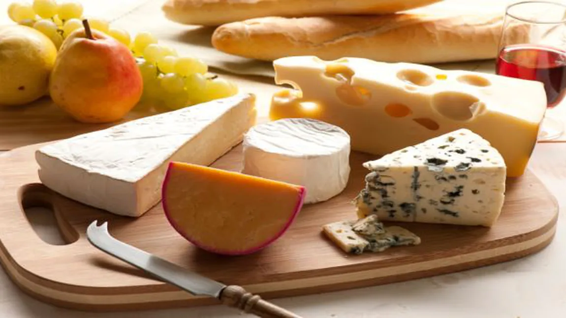Cum să realizezi un platou cu brânzeturi perfect