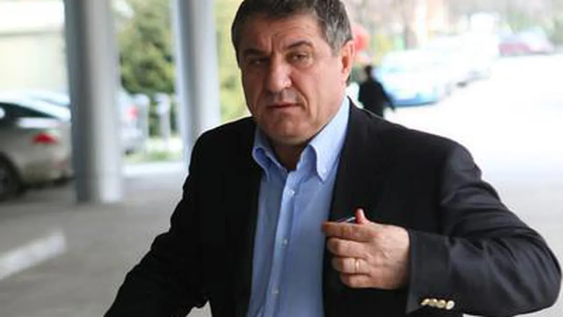 Victor Becali află astăzi dacă va fi eliberat condiţionat. Cazul său se discută la Tribunalul Constanţa