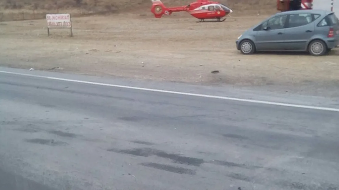 Accident pe DN 1, între Ploieşti şi Braşov: un mort şi trei răniţi. Una dintre victime, preluată de un elicopter SMURD