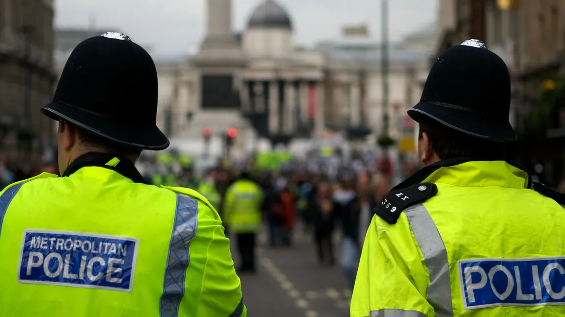 Marea Britanie: Şase suspecţi de terorism au fost arestaţi în urma unor raiduri ale poliţiei