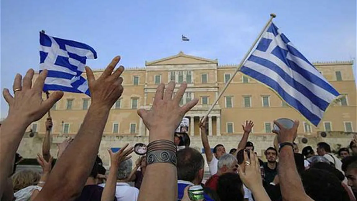 Grecia mai primeşte o mână de ajutor. Eurogrupul a consimţit la măsuri de restructurare a datoriei  suverane a statului elen