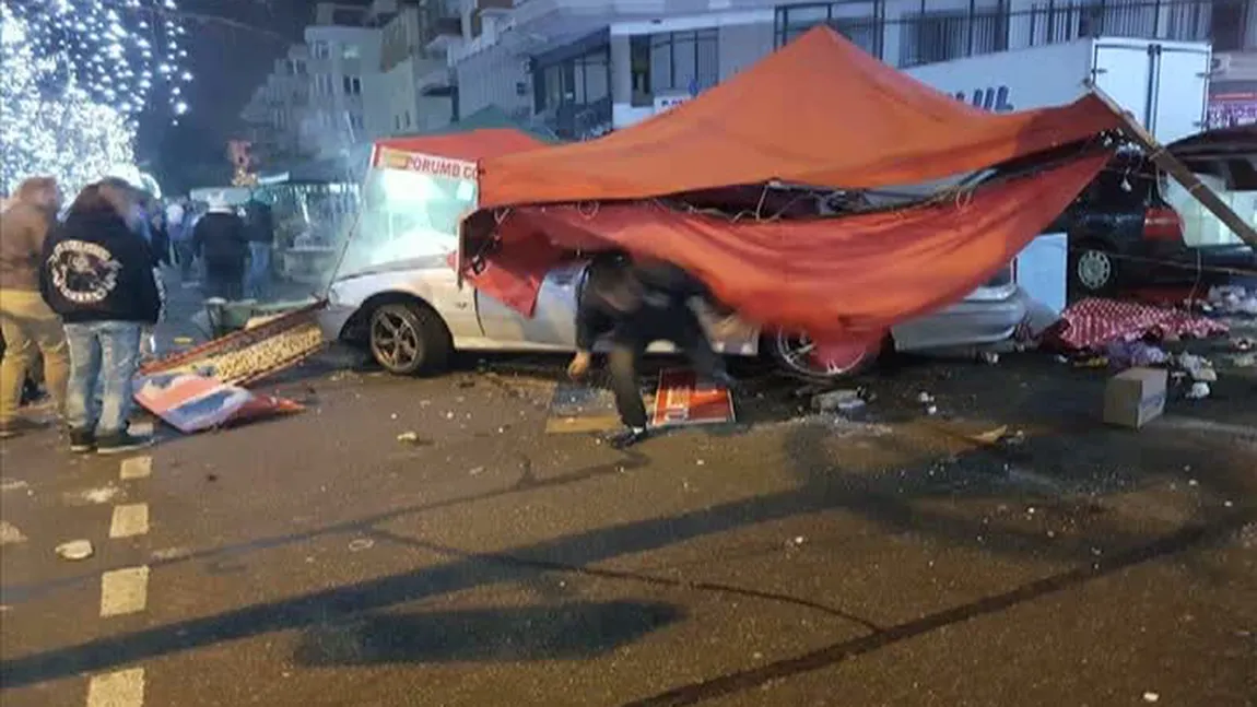 Accident la târgul de Crăciun. Un teribilist a intrat cu maşina în standul comercianţilor