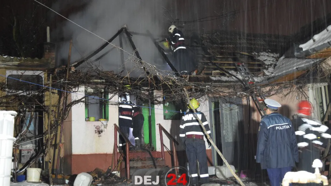 Incendiu puternic în Cluj. Un bărbat a ajuns în stare gravă la spital