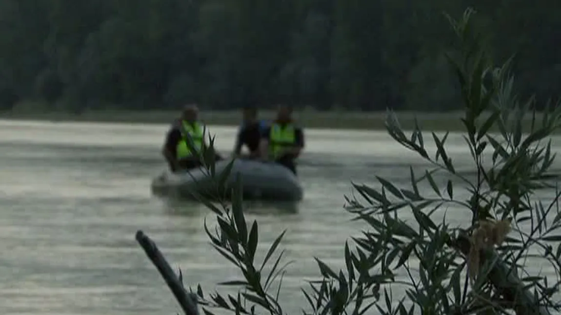 Captură uriaşă de ţigări trecută peste Prut. Vezi ce metode ingenioase aveau contrabandiştii