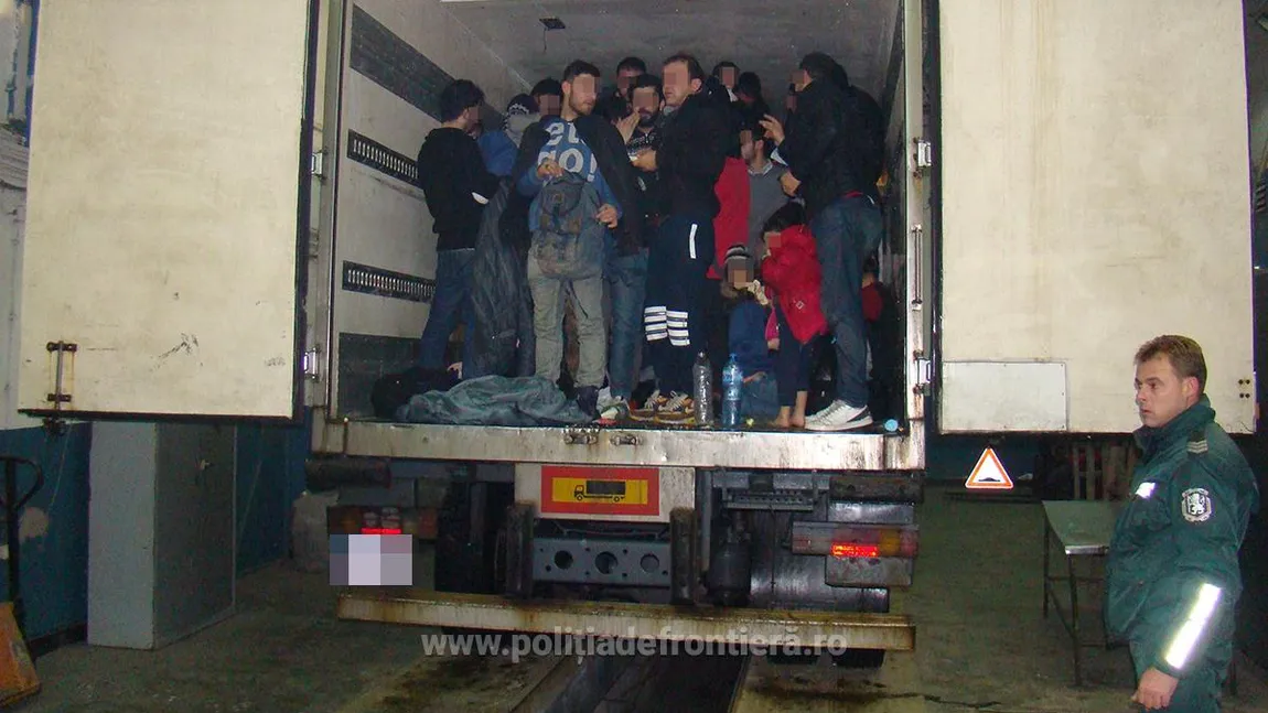 Asalt la graniţa României. Poliţia de Frontieră a capturat zeci de imigranţi