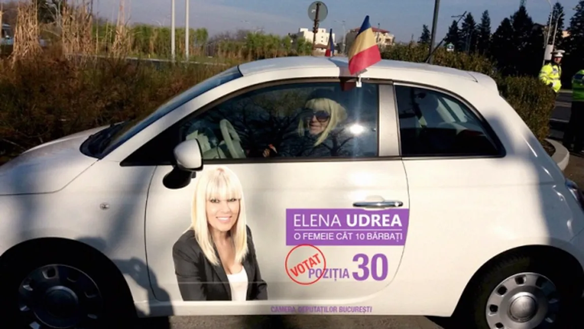 Elena Udrea a abandonat limuzina pentru o 