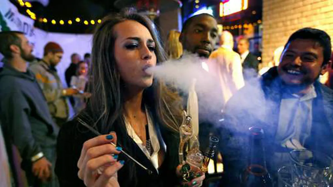 Mii de ţigări cu marijuana s-au distribuit gratuit la Washington, la investitura lui Donald Trump
