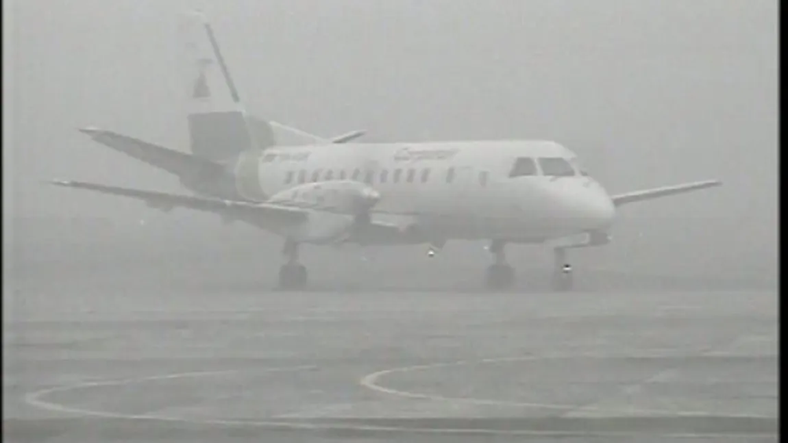 Două curse aeriene au fost redirecţionate din cauza ceţii de pe aeroportul din Sibiu, alte două au fost anulate UPDATE