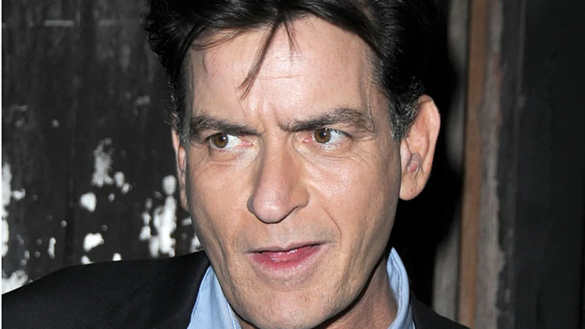 Actorul Charlie Sheen: În ziua când am fost diagnosticat cu HIV, am vrut să înghit un glonţ