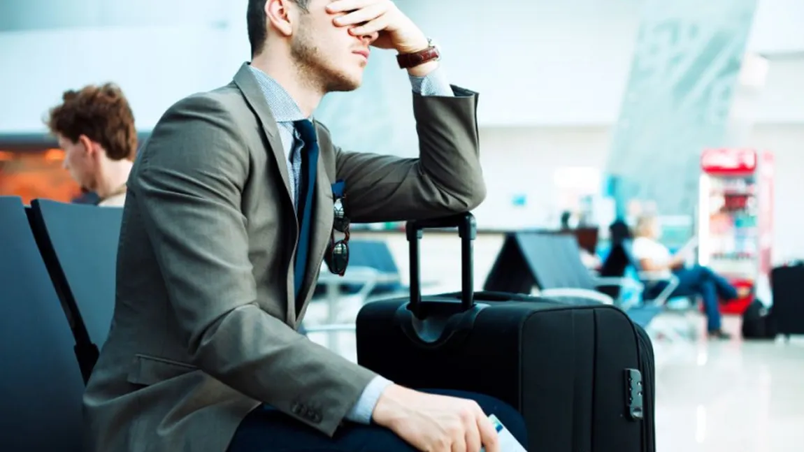 Cum poţi primi despăgubiri din partea operatorului aerian dacă zborul tău întârzie sau este anulat