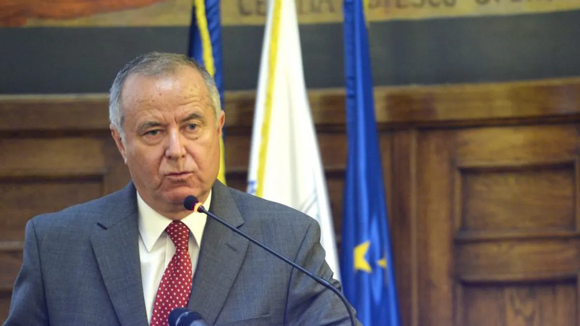 Pavel Năstase, ministrul Educaţiei: Cei care nu au promovat concursul de directori vor putea ocupa aceste funcţii temporar
