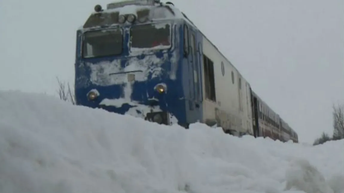 MERSUL TRENURILOR: 40 de trenuri ale CFR Călători nu circulă nici luni. VEZI LISTA