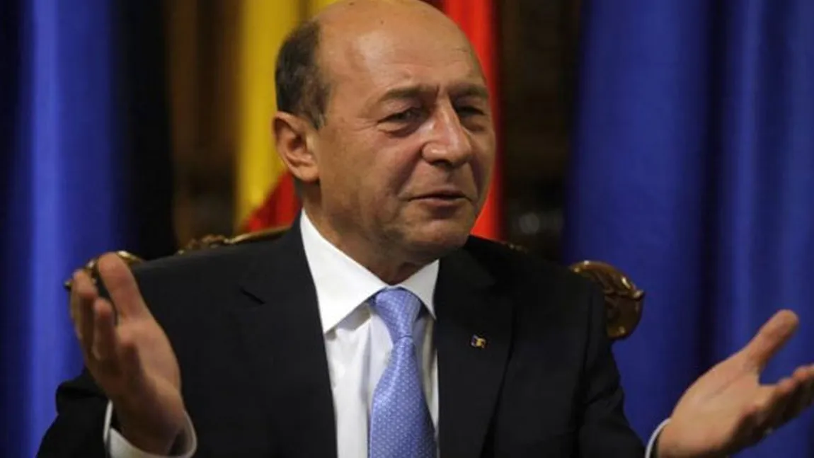 Traian Băsescu: 