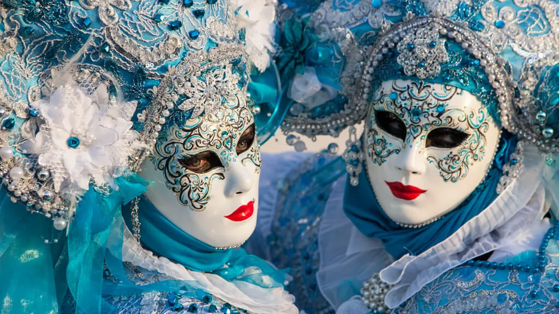 Carnavalul de la Veneţia a debutat cu un spectacol acvatic impresionant VIDEO