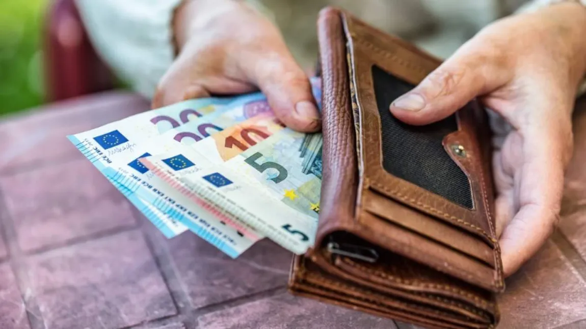 A încasat PENSIA bunicii timp de 19 ani după ce aceasta A MURIT