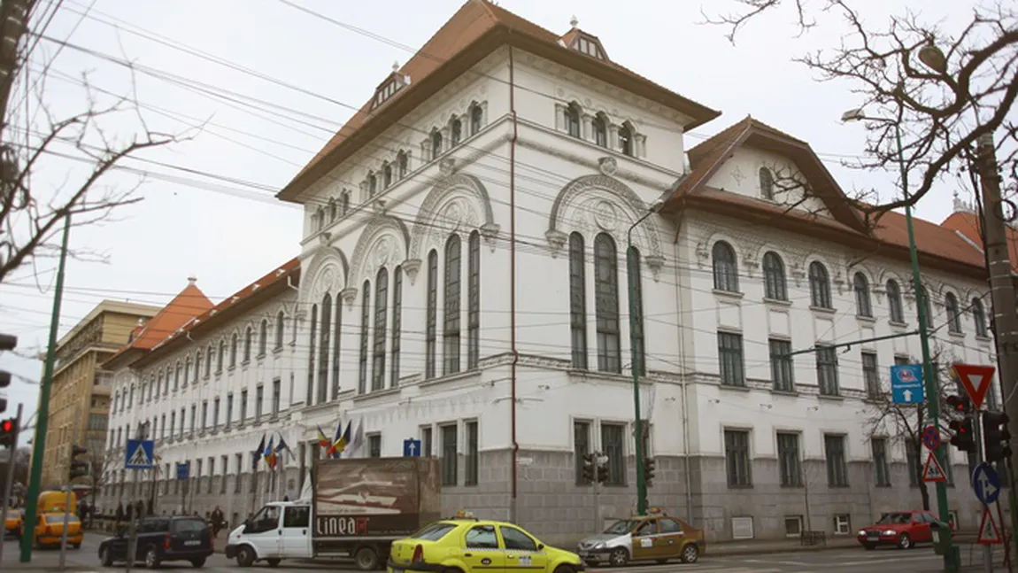 Primăria Timişoara va introduce taxa pe paragină pentru clădirile istorice nerestaurate