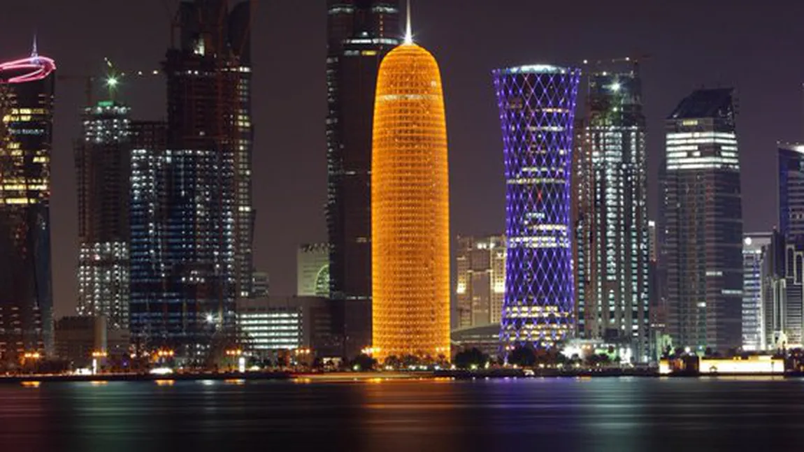 Fotbalul înghite munţi de bani. Qatar cheltuie o jumătate de miliard de dolari pe săptămână pentru organizarea CM 2022