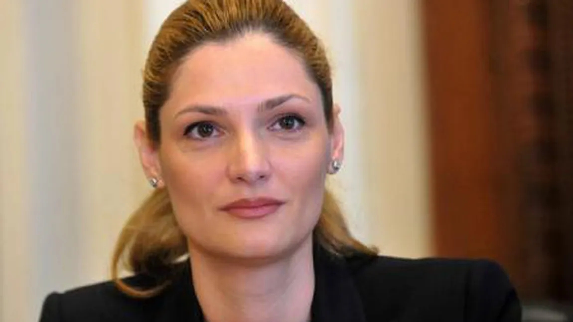 Europarlamentarul PNL Ramona Mănescu şi-a depus demisia din PNL şi poartă discuţii cu ALDE