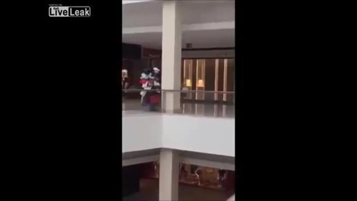 Cel mai oropsit soţ din lume, imaginile anului. Cum este abuzat de nevasta VIDEO