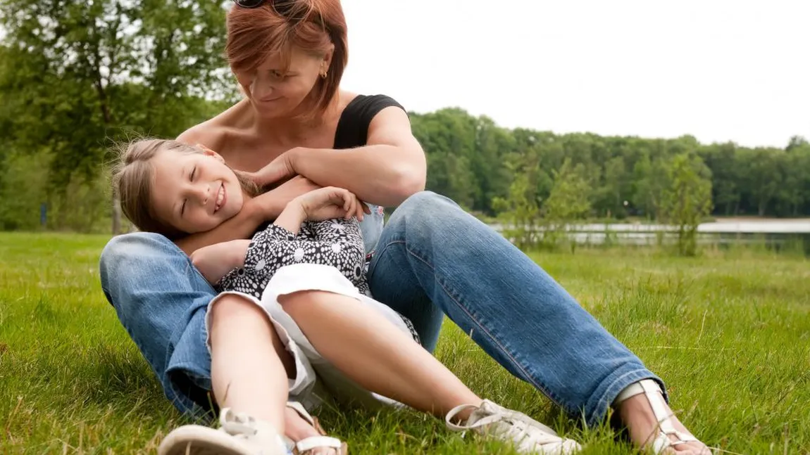 Moduri să îi arăţi copilului tău că îl iubeşti