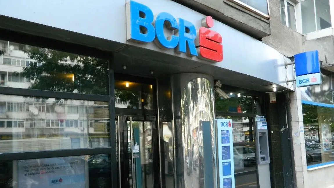 ANGAJATORI DE TOP 2017. Banca Comercială Română angajează peste 200 de oameni, vineri şi sâmbătă. Ce caută BCR