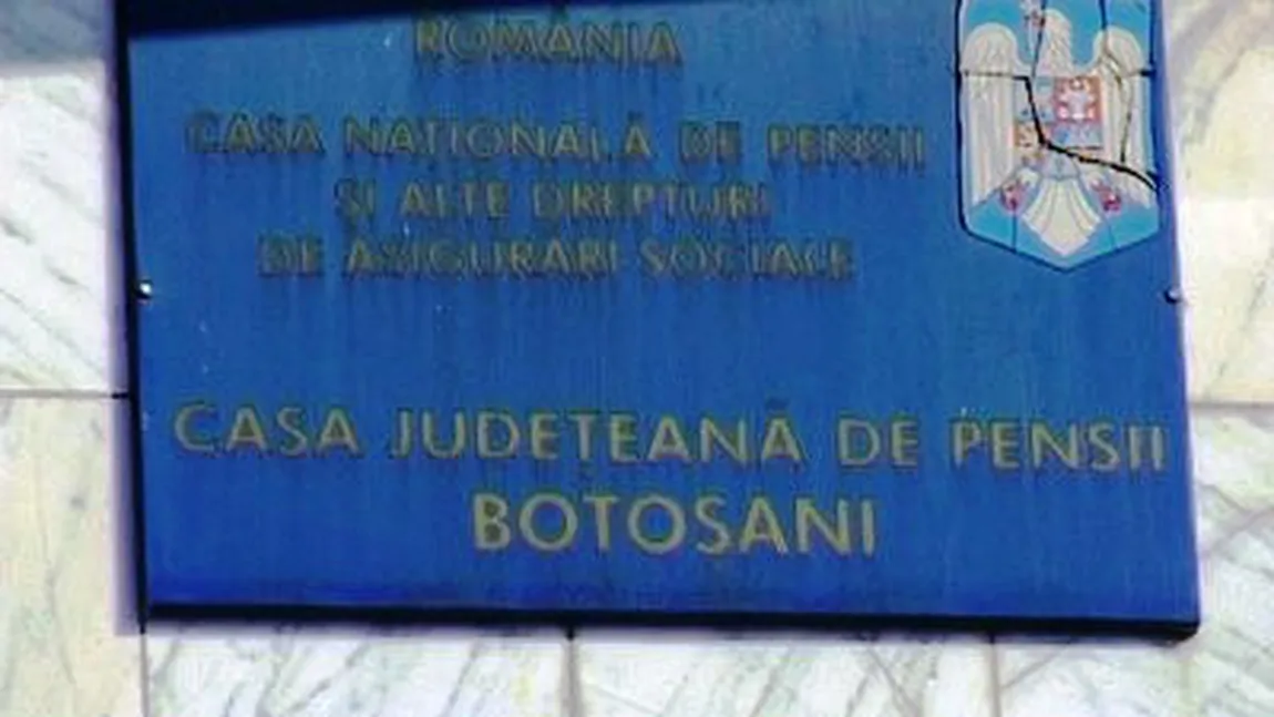 Fosta şefă a Casei de Pensii Suceava, cercetată de DNA, lucrează la aceeaşi instituţie, dar la Botoşani