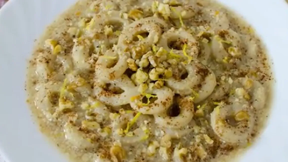 RETEŢĂ DELICIOASĂ: Mucenici munteneşti de casă