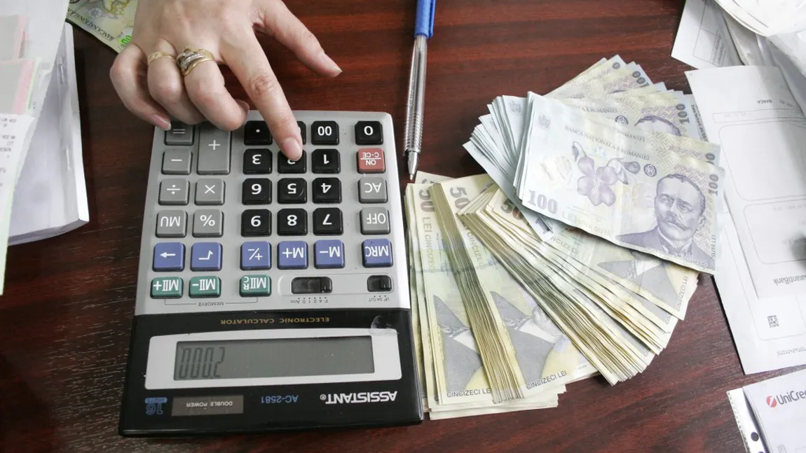 Legea salarizării: Bugetarii ar putea primi vouchere de vacanţă la nivelul unui salariu minim brut garantat în plată