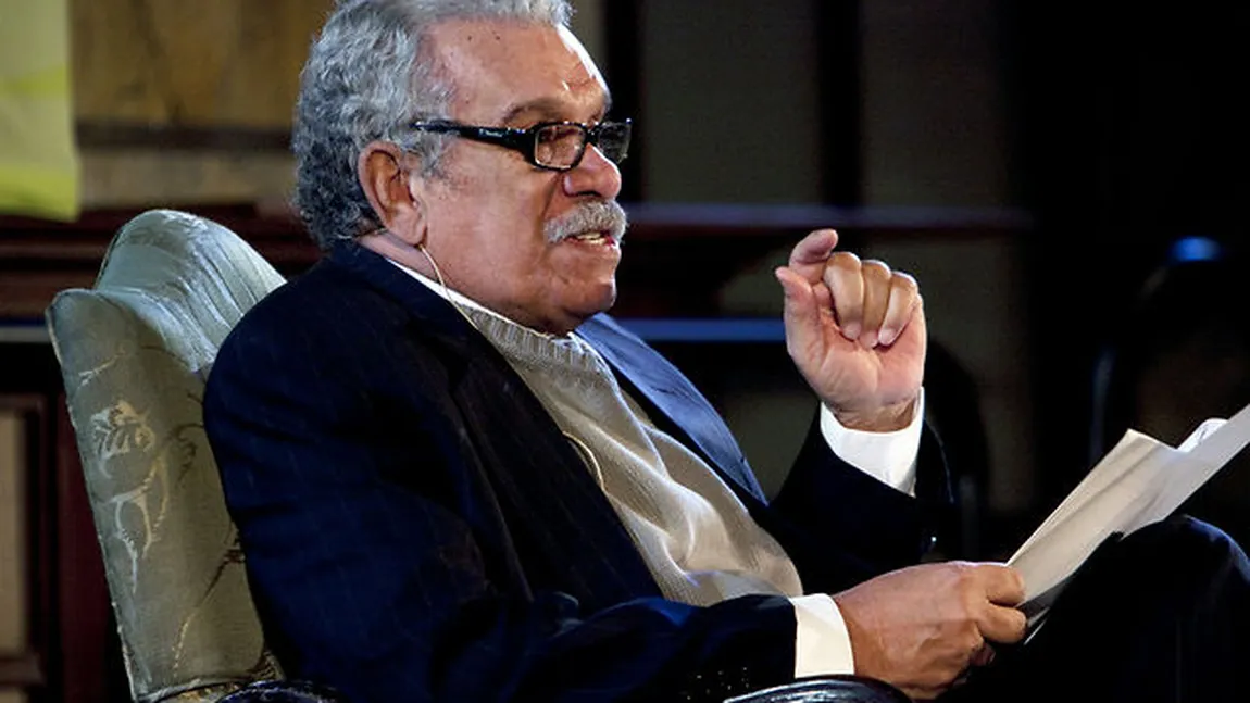 A murit poetul Derek Walcott