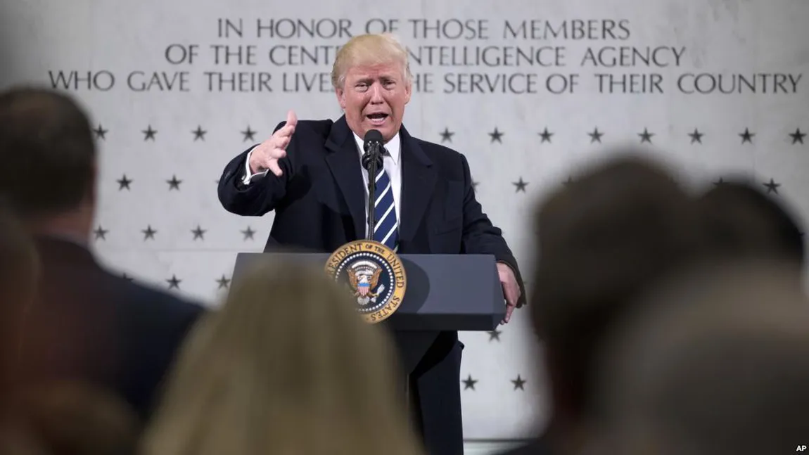 Reuters: Serviciile secrete americane pierd specialişti din cauza relaţiilor tensionate cu Trump