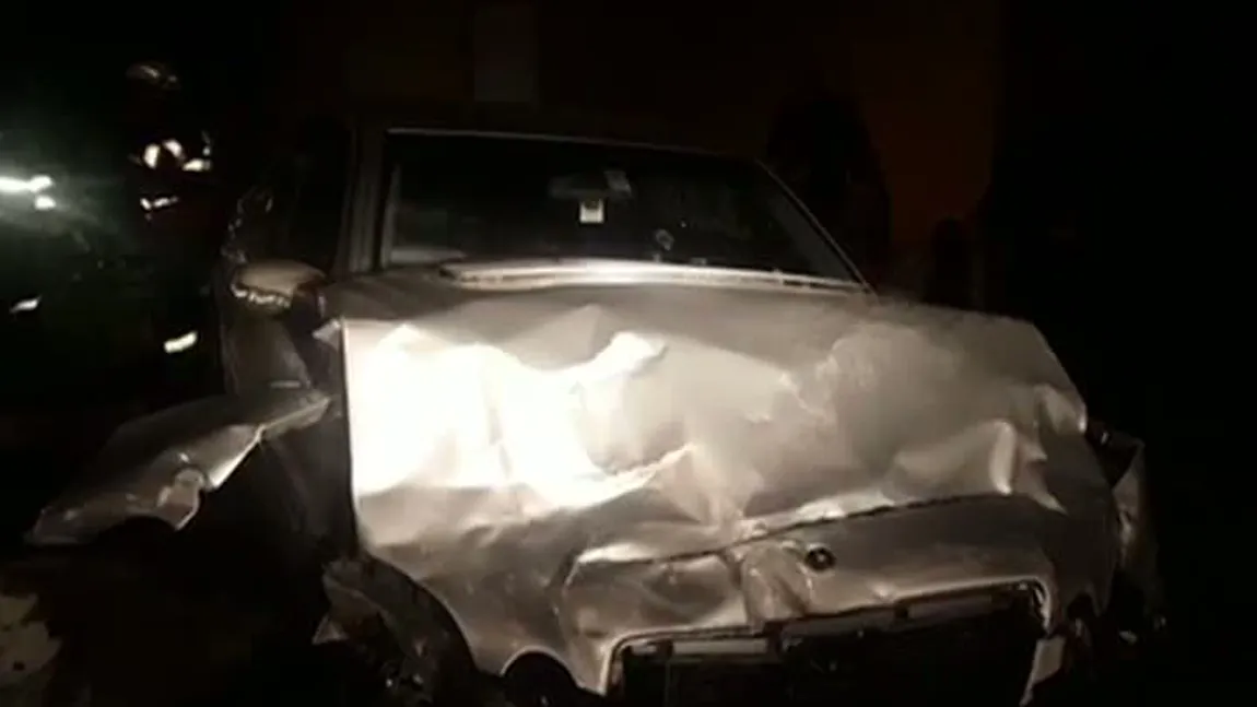 Accident cu trei răniţi lângă Timişoara. Poliţiştii fac cercetări