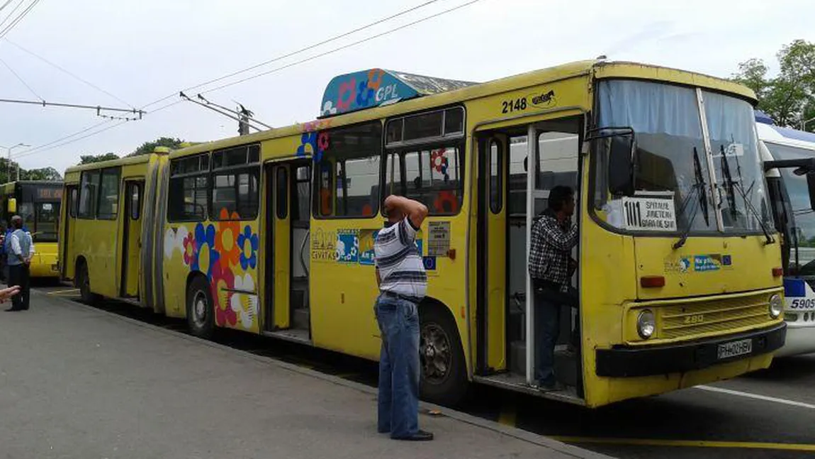 GREVĂ de AVERTISMENT în Ploieşti. Transportul public a fost blocat