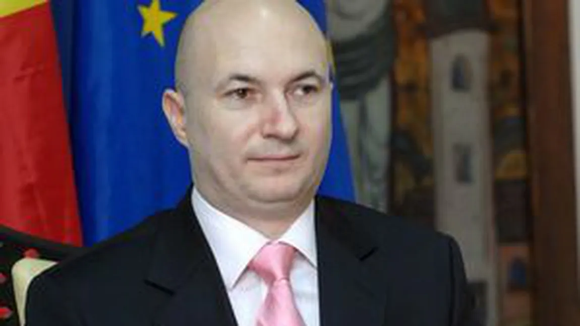 Codrin Ştefănescu îl ia la ţintă pe Ponta: Să ne povestească despre înţelegerea sa cu Băsescu