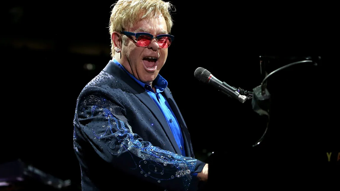 Elton John ar putea renunţa la turnee, după o carieră de 50 de ani