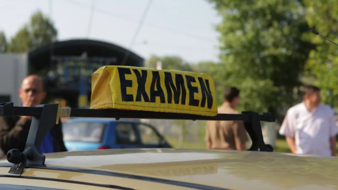 Examenul de carnet, un coşmar pentru viitorii şoferi. Experienţe traumatizante povestite de aceştia