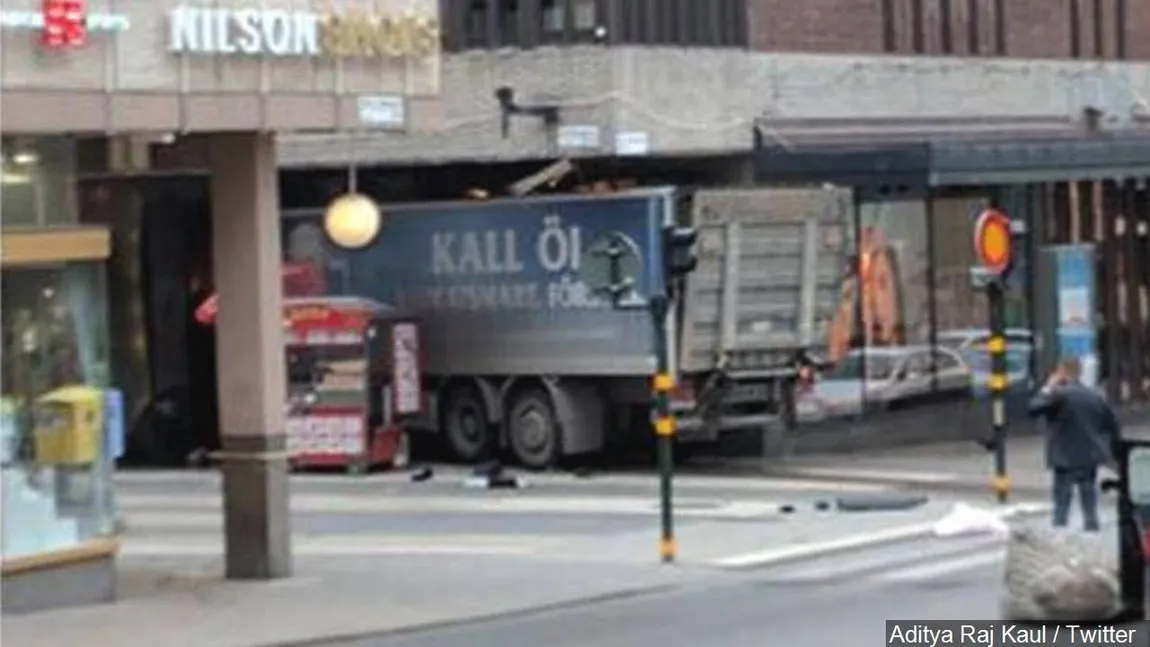 Un român a fost rănit în atentatul de la Stockholm. Anunţ OFICIAL de la MAE
