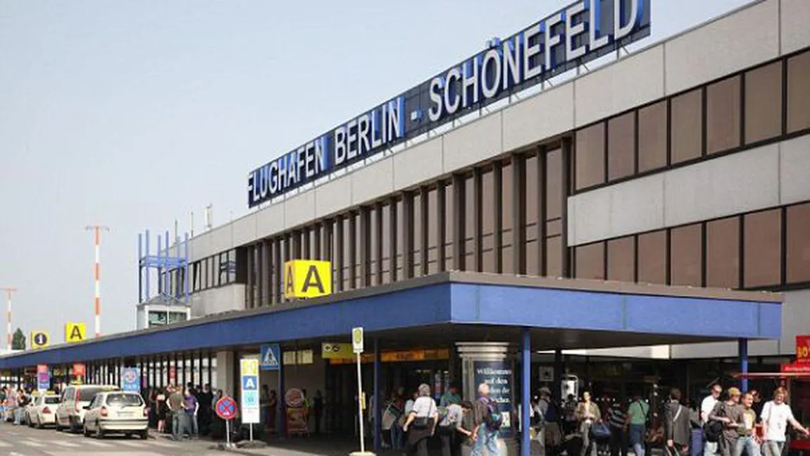 Alertă pe un aeroport din Berlin. Un terminal a fost EVACUAT din cauza unei posibile dispersări cu gaz lacrimogen