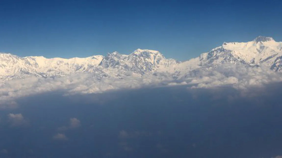 Premieră în alpinism. Un cuplu de italieni a cucerit toate cele 14 vârfuri din lume de peste 8.000 de metri