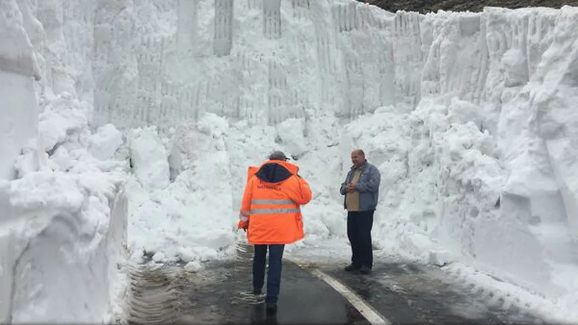 Ministrul de Interne face apel la autorităţi să se pregătească de iarnă, în urma avertizărilor meteorologilor