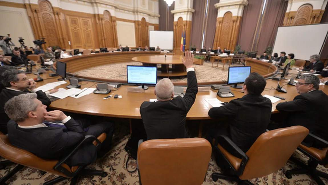 Palamentarii jurişti au validat candidaţii pentru şefia Autorităţii Electorale Permanente